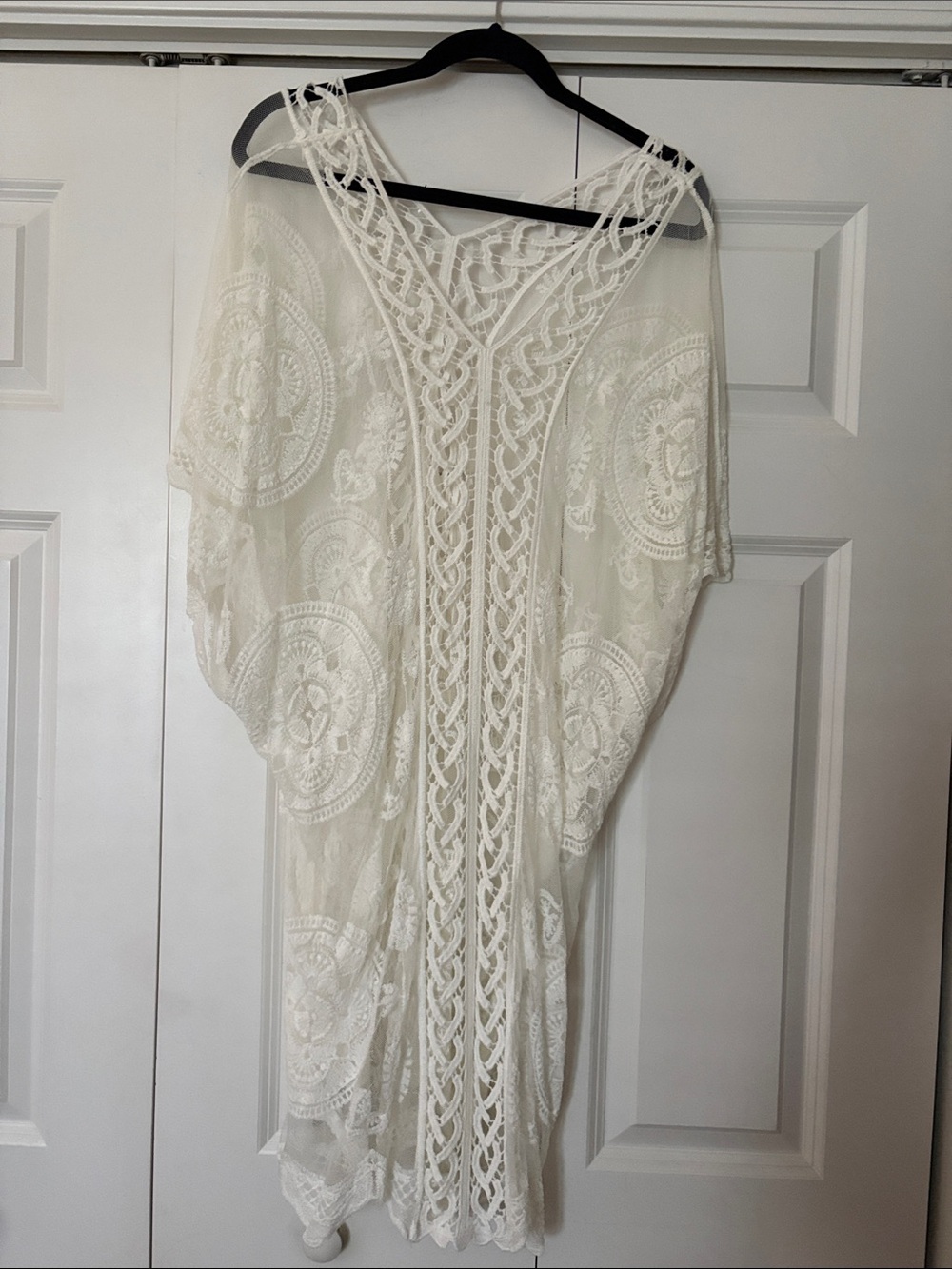 Vince Camuto White Lace Swim Coverup